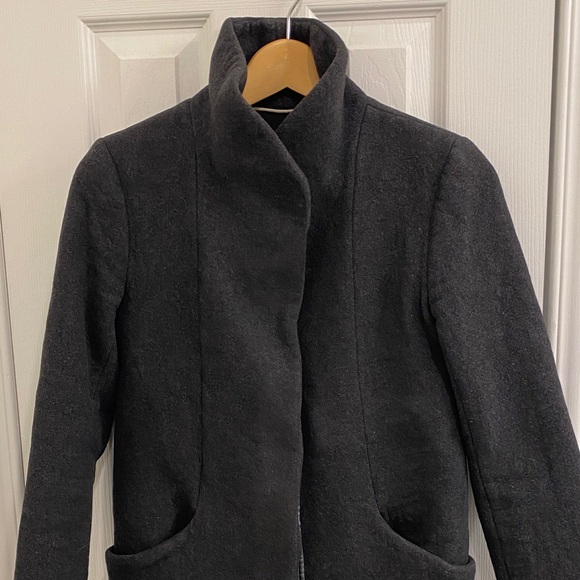Wilfred Cashmere & Wool Blend Coat in Dark Grey, XS - Picture 3 of 11